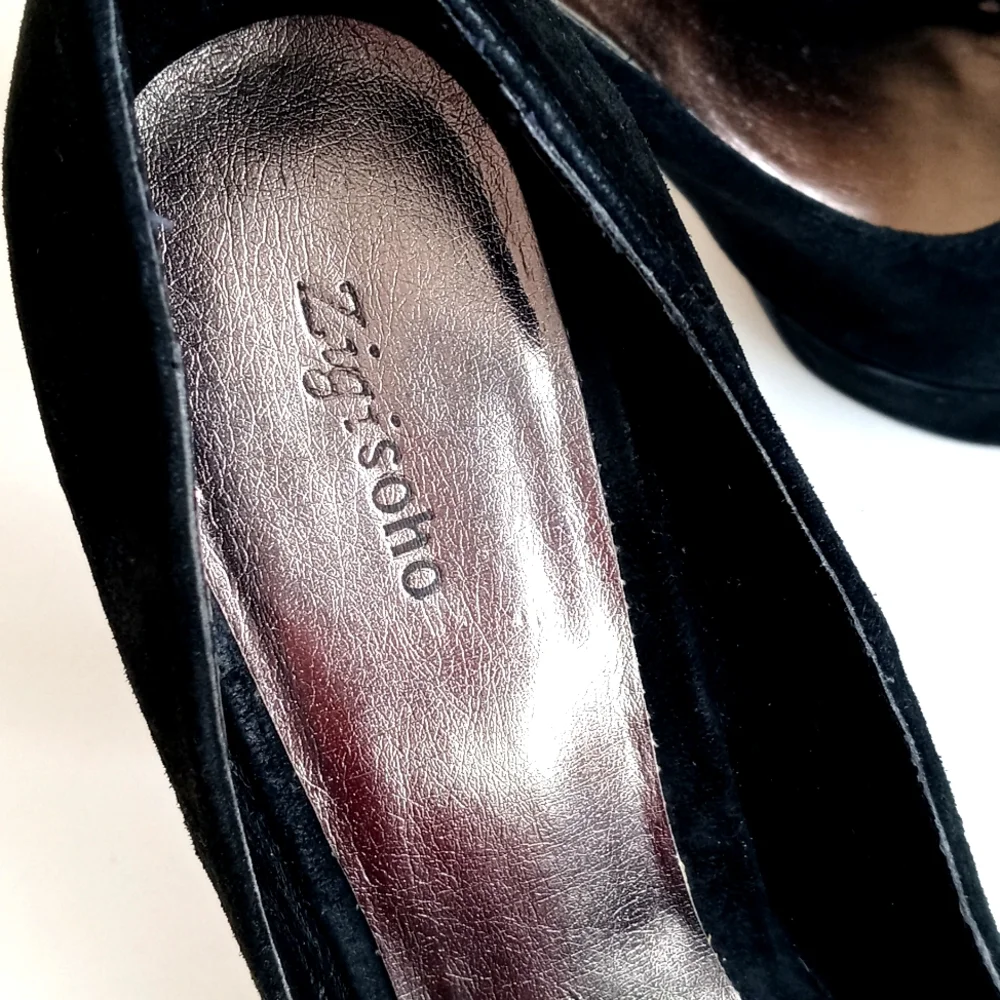 Zigi Soho Women’s Elegant Black Suede Leather Platform Heels 7.5